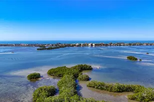 1601 Bayhouse Point Dr, Sarasota, FL 34231 - Photo 51