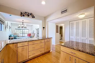 1601 Bayhouse Point Dr, Sarasota, FL 34231 - Photo 17