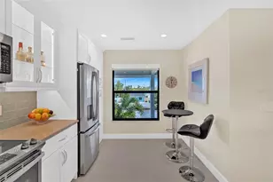 9226 Midnight Pass Rd, Sarasota, FL 34242 - Photo 13