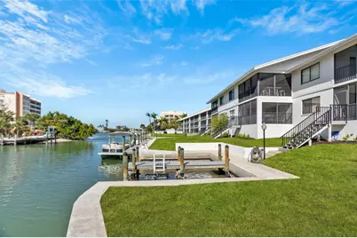 9226 Midnight Pass Road #3B, Sarasota, FL 34242 - Photo 5