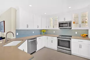 9226 Midnight Pass Rd, Sarasota, FL 34242 - Photo 9