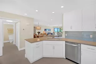 9226 Midnight Pass Rd, Sarasota, FL 34242 - Photo 15