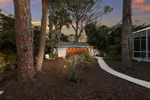 428 Sapphire Dr, Sarasota, FL 34234 - Photo 39