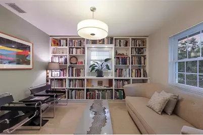 428 Sapphire Drive, Sarasota, FL 34234 - Photo 15