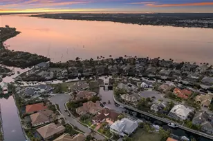 512 Mast Dr, Bradenton, FL 34208 - Photo 3