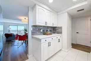 7050 Sunset Dr S, South Pasadena, FL 33707 - Photo 11