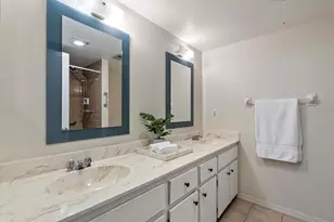 4852 Independence Dr, Bradenton, FL 34210 - Photo 15