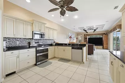 6151 9th Avenue Circle NE, Bradenton, FL 34212 - Photo 15