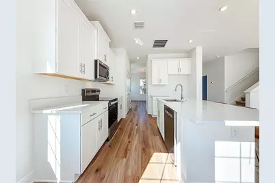 1066 8th Avenue S, Saint Petersburg, FL 33705 - Photo 17