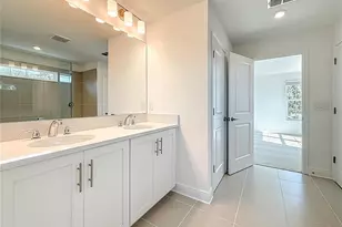 1066 8th Ave S, Saint Petersburg, FL 33705 - Photo 41