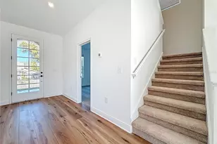 1066 8th Ave S, Saint Petersburg, FL 33705 - Photo 25