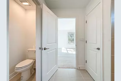 1066 8th Avenue S, Saint Petersburg, FL 33705 - Photo 43