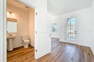 1066 8th Ave S, Saint Petersburg, FL 33705 - Photo 23