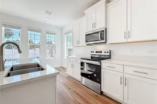 1066 8th Ave S, Saint Petersburg, FL 33705 - Photo 15