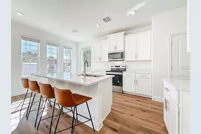 1066 8th Avenue S, Saint Petersburg, FL 33705 - Photo 11