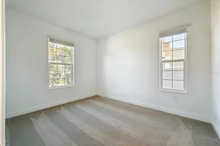 1066 8th Ave S, Saint Petersburg, FL 33705 - Photo 27