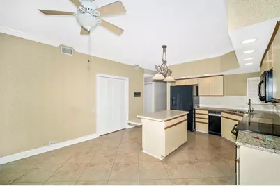 7669 Fairway Woods Drive #704, Sarasota, FL 34238 - Photo 21