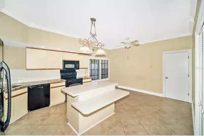 7669 Fairway Woods Drive #704, Sarasota, FL 34238 - Photo 19