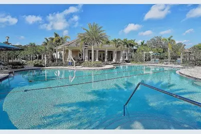 3120 Oriole Drive #104, Sarasota, FL 34243 - Photo 17