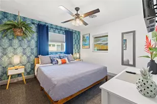 8415 Iris Ave, Seminole, FL 33777 - Photo 13