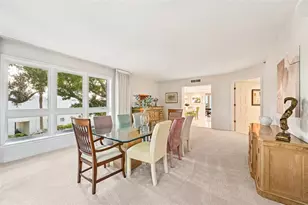 2410 Harbourside Dr, Longboat Key, FL 34228 - Photo 33