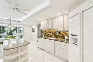 2410 Harbourside Dr, Longboat Key, FL 34228 - Photo 21