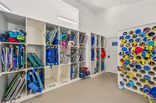 2410 Harbourside Dr, Longboat Key, FL 34228 - Photo 71