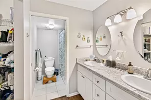 611 Woodlawn Dr, Bradenton, FL 34210 - Photo 19