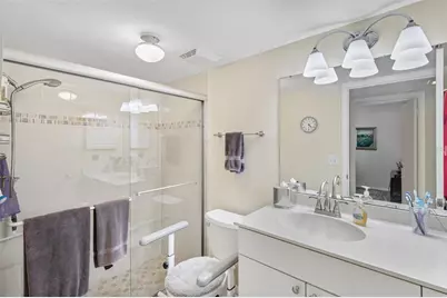 611 Woodlawn Drive #611, Bradenton, FL 34210 - Photo 23