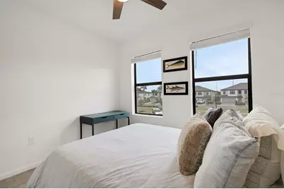 6352 Silverstar Drive, Sarasota, FL 34240 - Photo 13