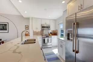 771 John Ringling Blvd, Sarasota, FL 34236 - Photo 11