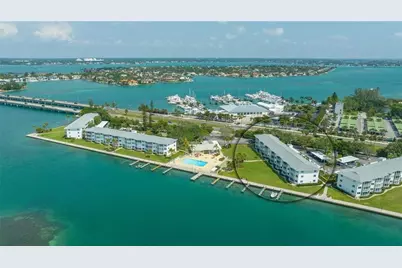 771 John Ringling Boulevard #2, Sarasota, FL 34236 - Photo 1