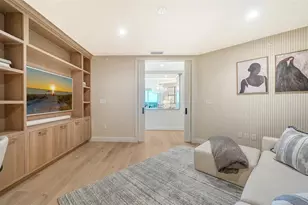 1300 Benjamin Franklin Dr, Sarasota, FL 34236 - Photo 67