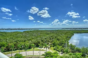 1300 Benjamin Franklin Dr, Sarasota, FL 34236 - Photo 21