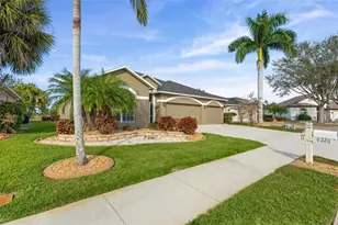 6226 Ikes Cabin Ct, Palmetto, FL 34221 - Photo 1