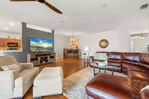 6226 Ikes Cabin Ct, Palmetto, FL 34221 - Photo 5