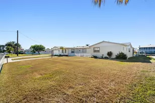 5003 Commonwealth Rd, Palmetto, FL 34221 - Photo 3