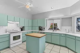 467 Ingres Dr, Nokomis, FL 34275 - Photo 13