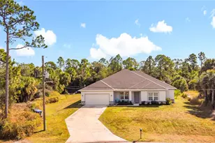 3246 Dryden St, North Port, FL 34288 - Photo 11