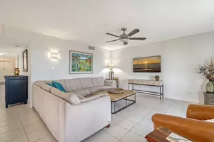 8764 Midnight Pass Rd, Sarasota, FL 34242 - Photo 11