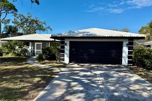 2328 Cass St, Sarasota, FL 34231 - Photo 1