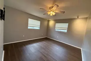 2328 Cass St, Sarasota, FL 34231 - Photo 15