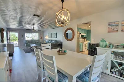 531 44th Street Court W, Palmetto, FL 34221 - Photo 11