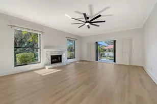 5039 Kestral Park, Sarasota, FL 34231 - Photo 13