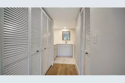 5039 Kestral Park #67, Sarasota, FL 34231 - Photo 23