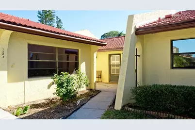 1225 56th Street W, Bradenton, FL 34209 - Photo 3