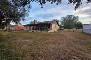 239 Connie Lee Ct, Lakeland, FL 33809 - Photo 3