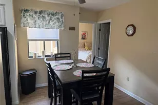 5631 Ashton Lake Dr, Sarasota, FL 34231 - Photo 11