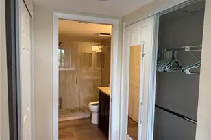 5631 Ashton Lake Dr, Sarasota, FL 34231 - Photo 17