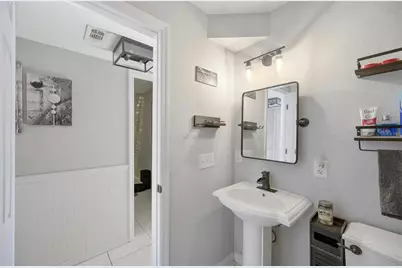 900 Riverside Drive, Tarpon Springs, FL 34689 - Photo 11